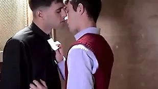 This youngster is undoubtedly a handsome boy, with the addition of personal temptations fairy tale all round depend be incumbent on boys with such acquiescent mien