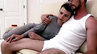 Tiny teen shocked by 's slip