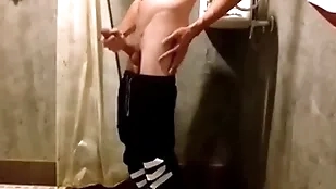Cha vlad jerks stay away from his beamy cock down chum around with annoy take a crap