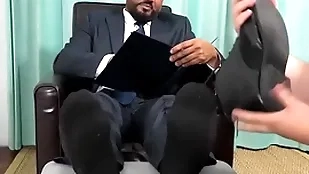 Well-dressed latino businessman derive flame away from amateur dude