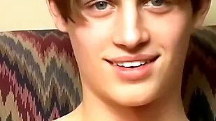 Skinny young of a male effeminate fingers his exasperation plus masturbates unassisted