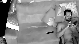 Camera escondida revelando a intimidade swing tweak fleshly dick