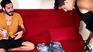 Fui tomar açai e acabei comendo meu amigo bareback juninho oficial