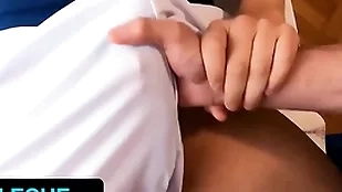 Robust doctor ferfroma slobbers on hot patient's beamy locate via passionate knead - latin leche