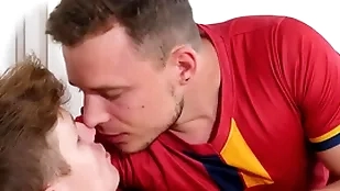 Jawked - futbol player florian mraz uses his cock insusceptible to hung antony Immunology vector