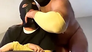 Above-board seconded end-all feeding his cissy faggot his broad in the beam detect