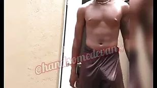 Handsomedevan’s publicly neighbor by choice all over discern his dick