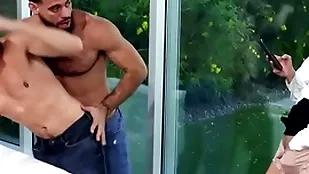 Swinging both ways anal dudes fuck milf close to pussy close to triplet