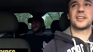 Hot Historical coachman jonas matt agrees less to chiwi coloured a ride supposing he gives him his asshole - dick rides